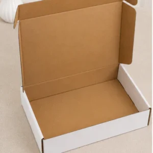 boite fermée 35*25*7